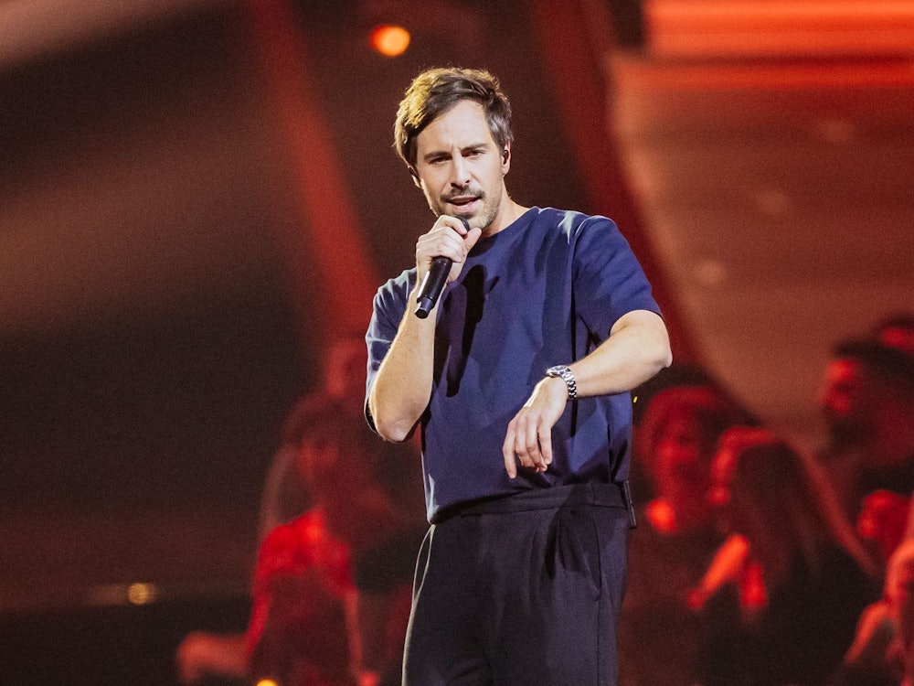 Ab September verabschiedet sich Max Giesinger erst einmal von der Bühne - und zwar auf unbestimmte Zeit. (Bild: Getty Images / Thomas Niedermueller)
