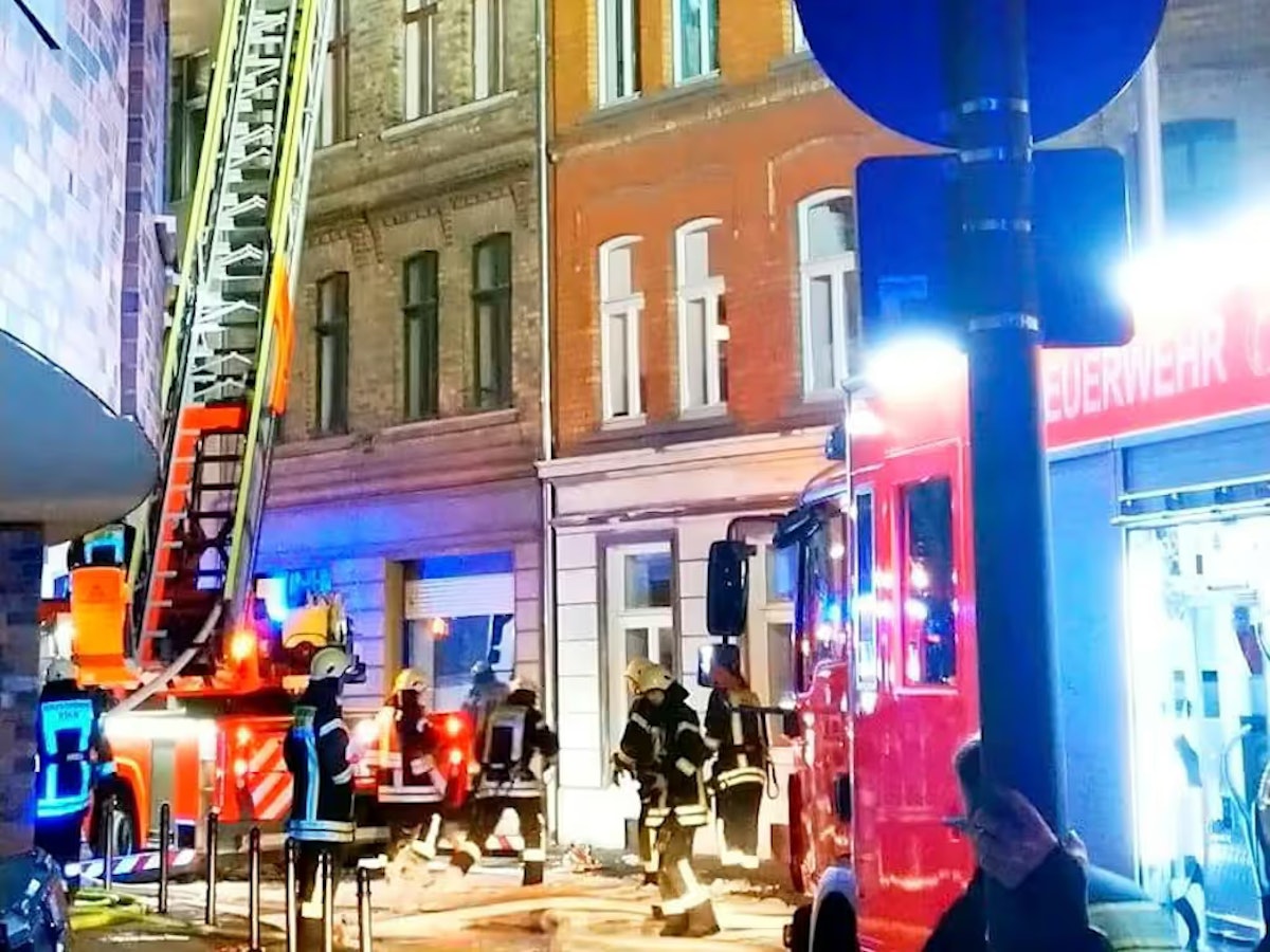Einsatz in der Kölner Südstadt: Am 24. Oktober 2018 brannte ein Mehrfamilienhaus auf der Straße An St. Magdalenen. Zwei Menschen starben.