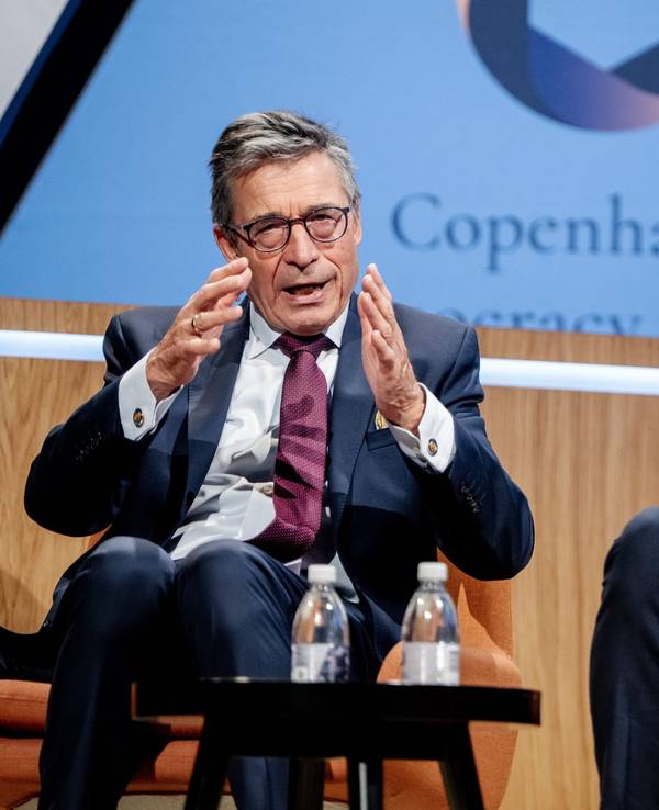 Anders Fogh Rasmussen und James Cameron