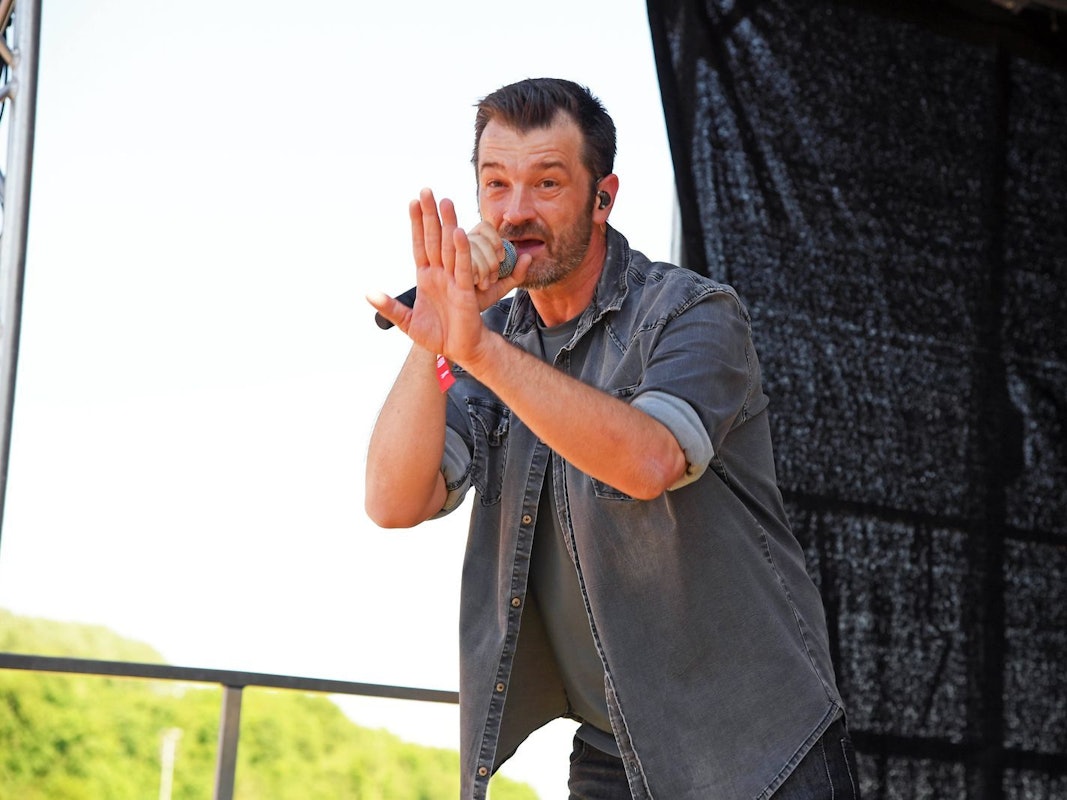 Achim Petry hat im Podcast „Saunah Dran - mit Daniel Danger“ über seinen Weg auf die Bühne gesprochen. (Bild: IMAGO / Gartner)