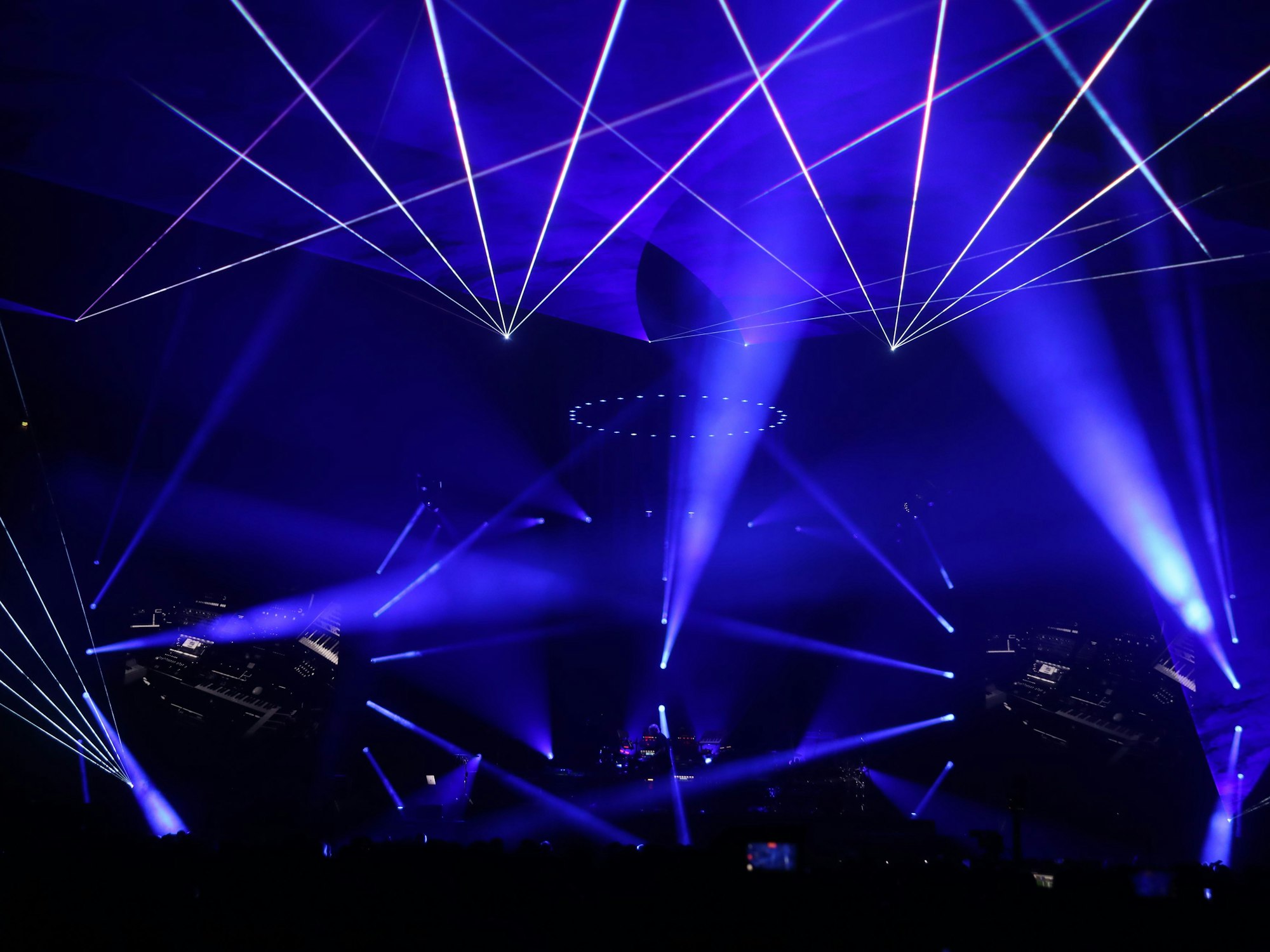Das Musikprojekt Schiller beim Konzert in der Lanxess-Arena.