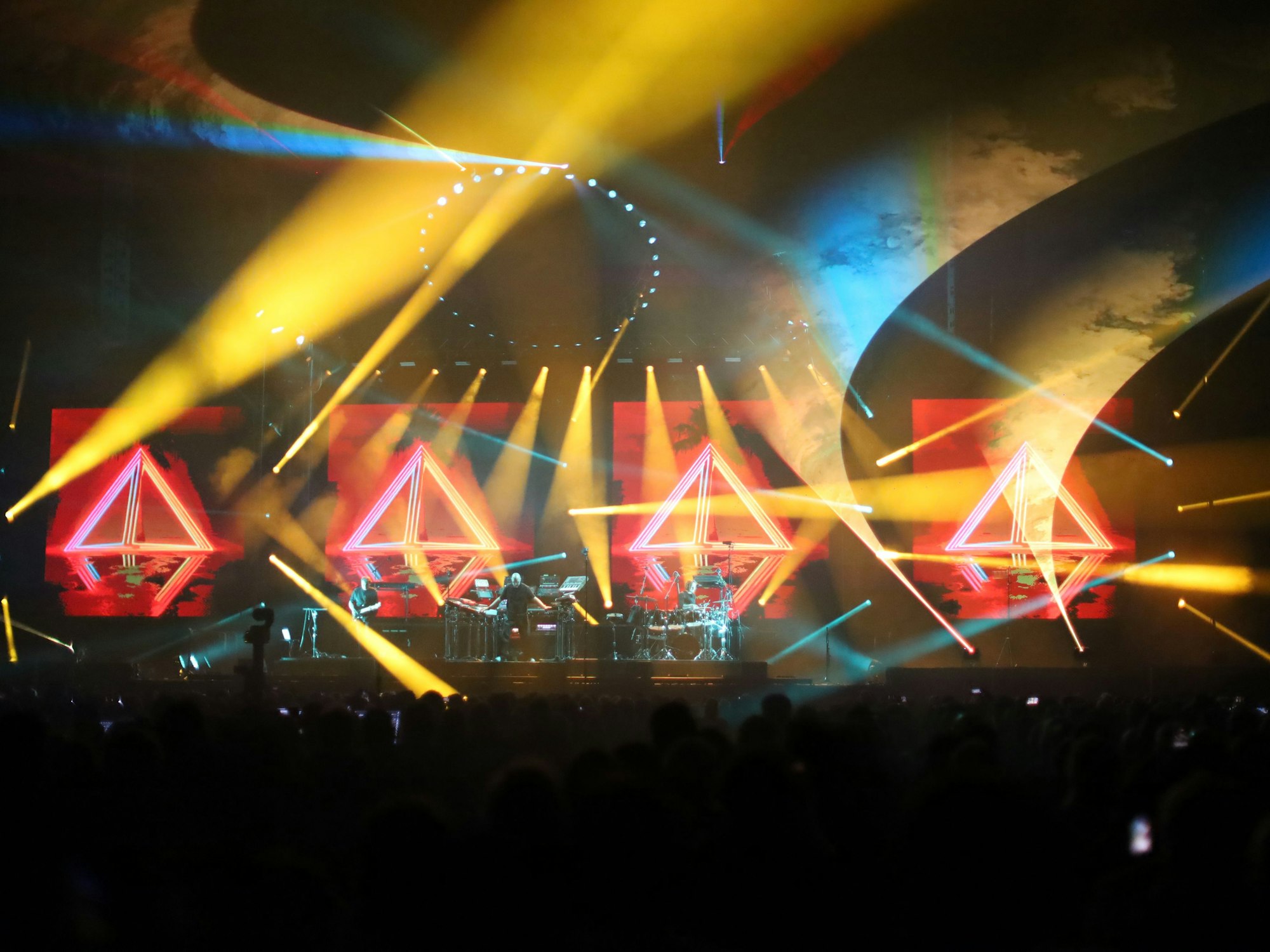 Das Musikprojekt Schiller in der Lanxess-Arena.