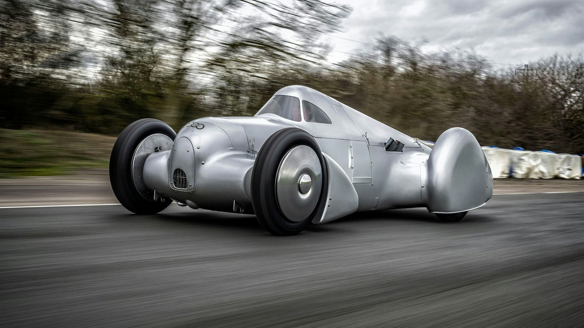 Der wieder aufgebaute Auto Union Lucca bei seiner ersten Ausfahrt
