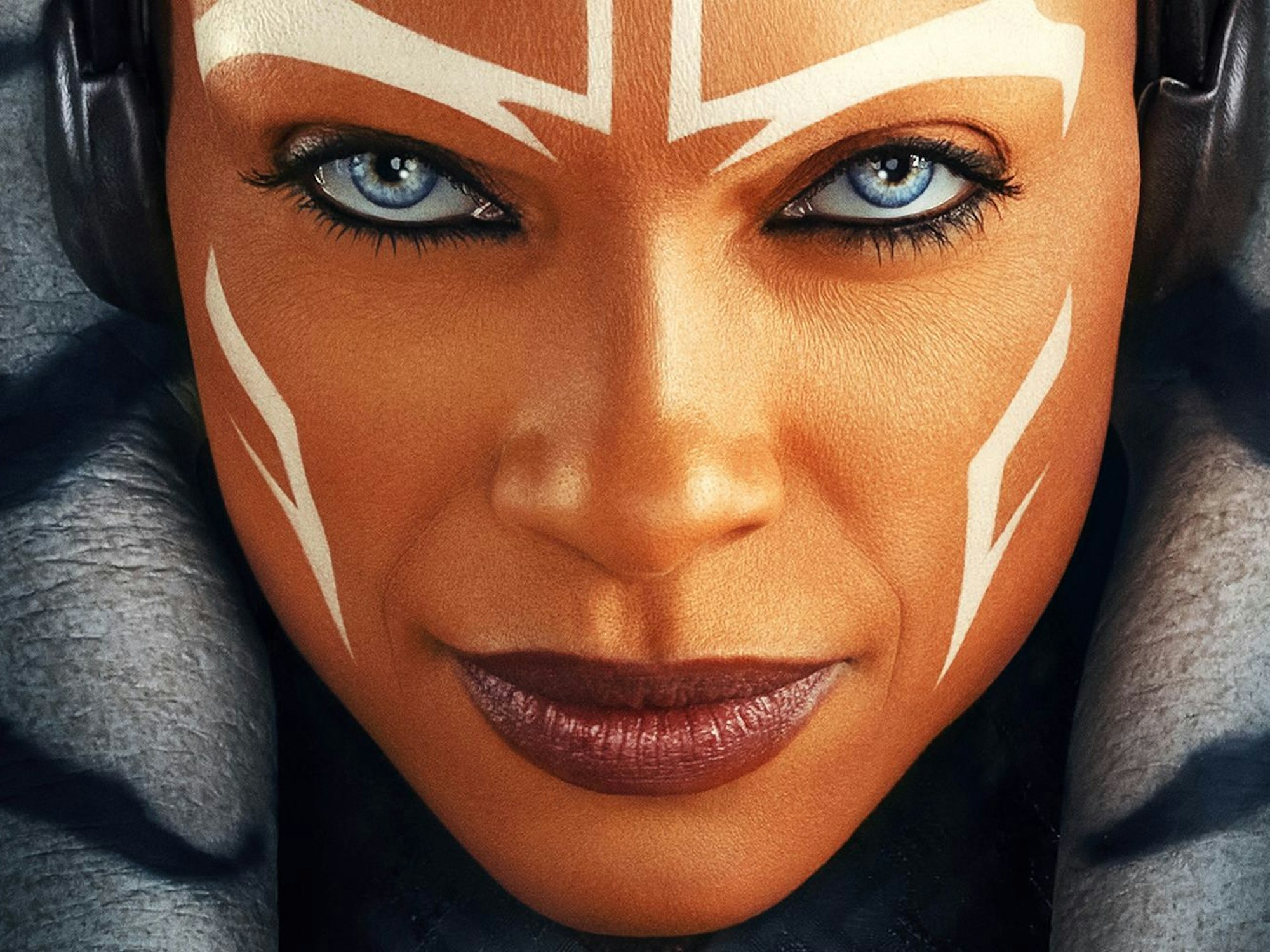 „Star Wars: Ahsoka“ kehrt Anfang 2027 bei Disney+ zurück. (Bild: Disney+)