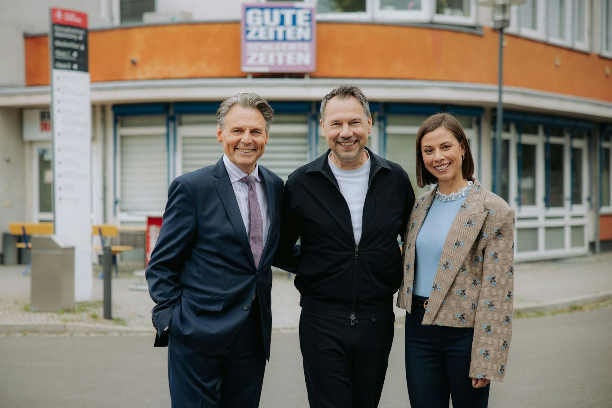Autor Sebastian Fitzek hat einen Gastauftritt in der RTL-Daily-Soap „Gute Zeiten Schlechte Zeiten“. (Bild: RTL / Anna Riedel)
