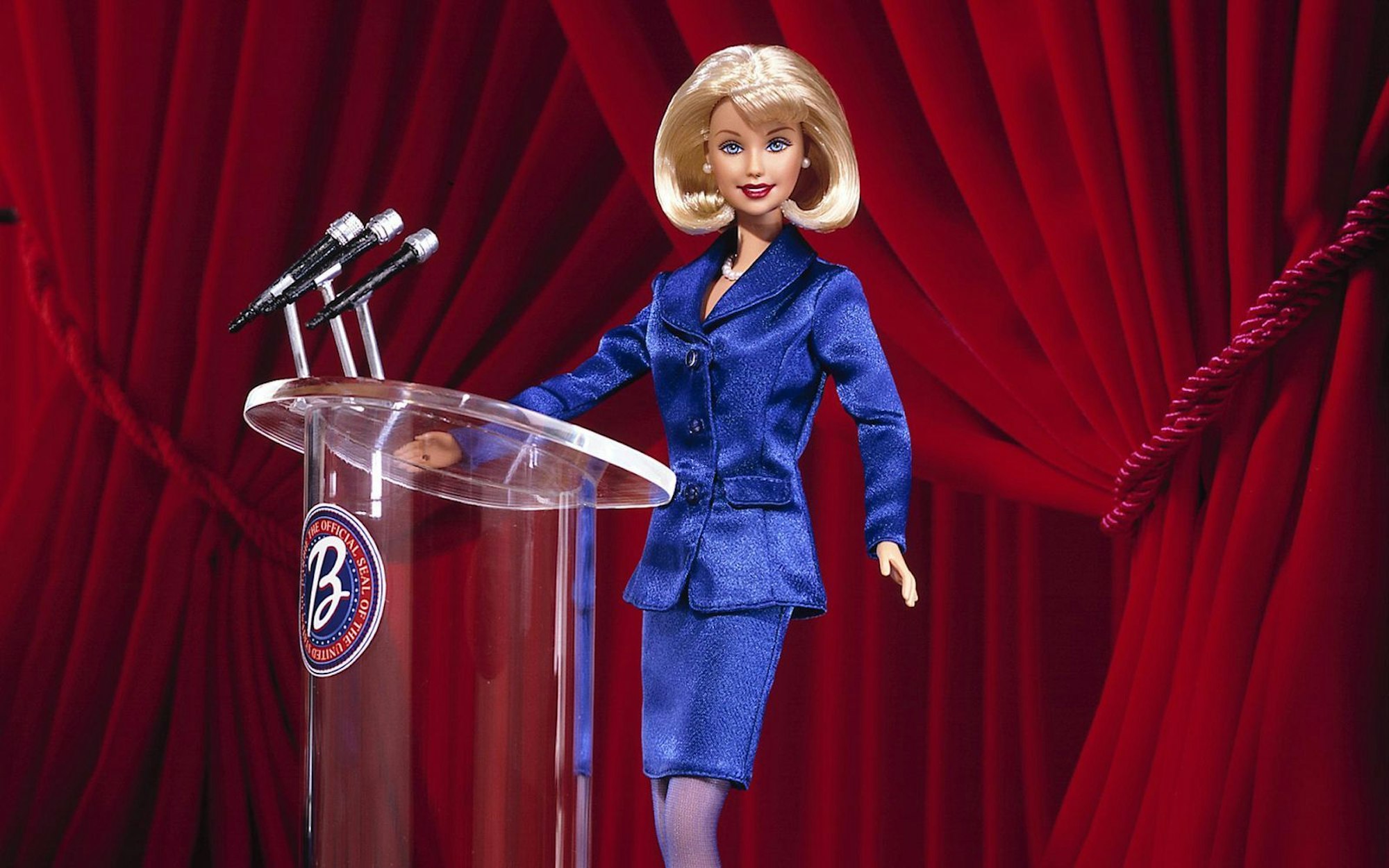 Barbie kandidierte bereits mehrfach für das Amt als US-Präsidentin. Die erste entsprechende Edition kam 1992 auf den Markt. (Bild: Getty Images)