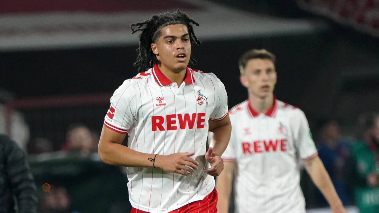Jahmai Simpson beim Spiel gegen den BVB.