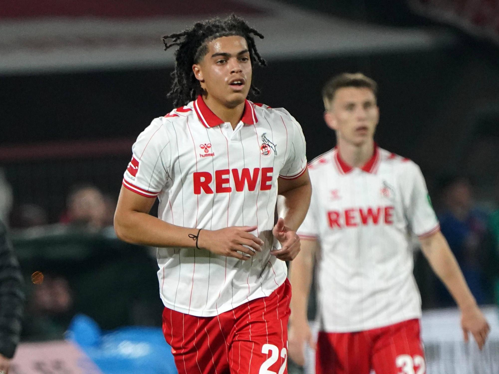 Jahmai Simpson beim Spiel gegen den BVB.