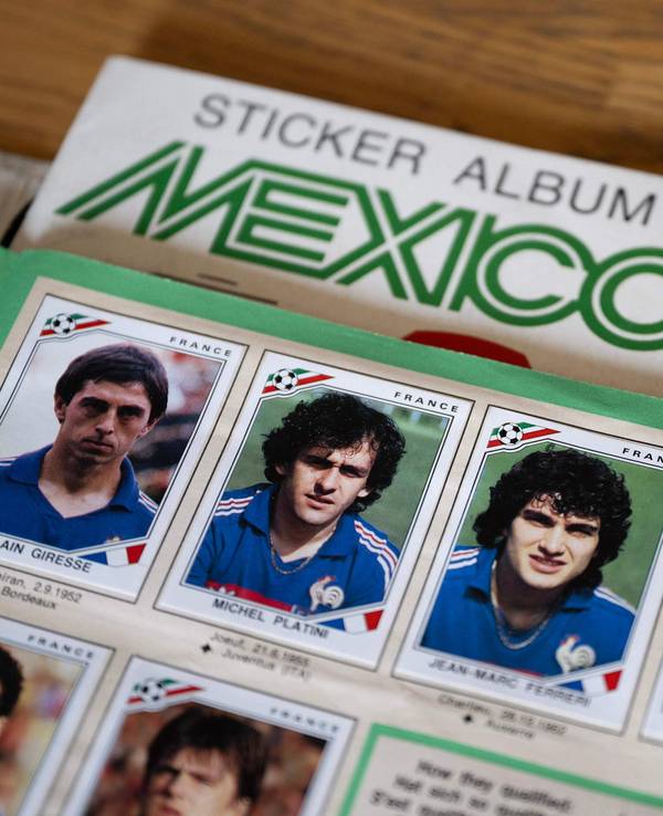 Blick in das Panini-WM-Album von 1986
