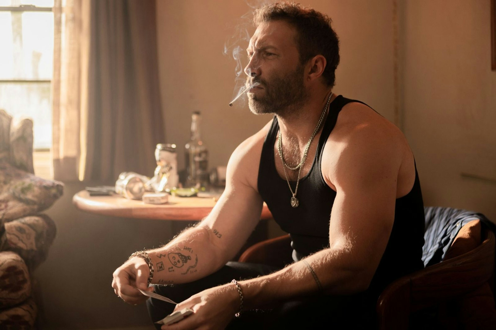 Ein missratener Sohn muss in jeder Dynastie dabei sein: Rob-Wil (Jay Courtenay) übernimmt den Part beim Jackson-Clan. (Bild: Paramount+/Emerson Miller)
