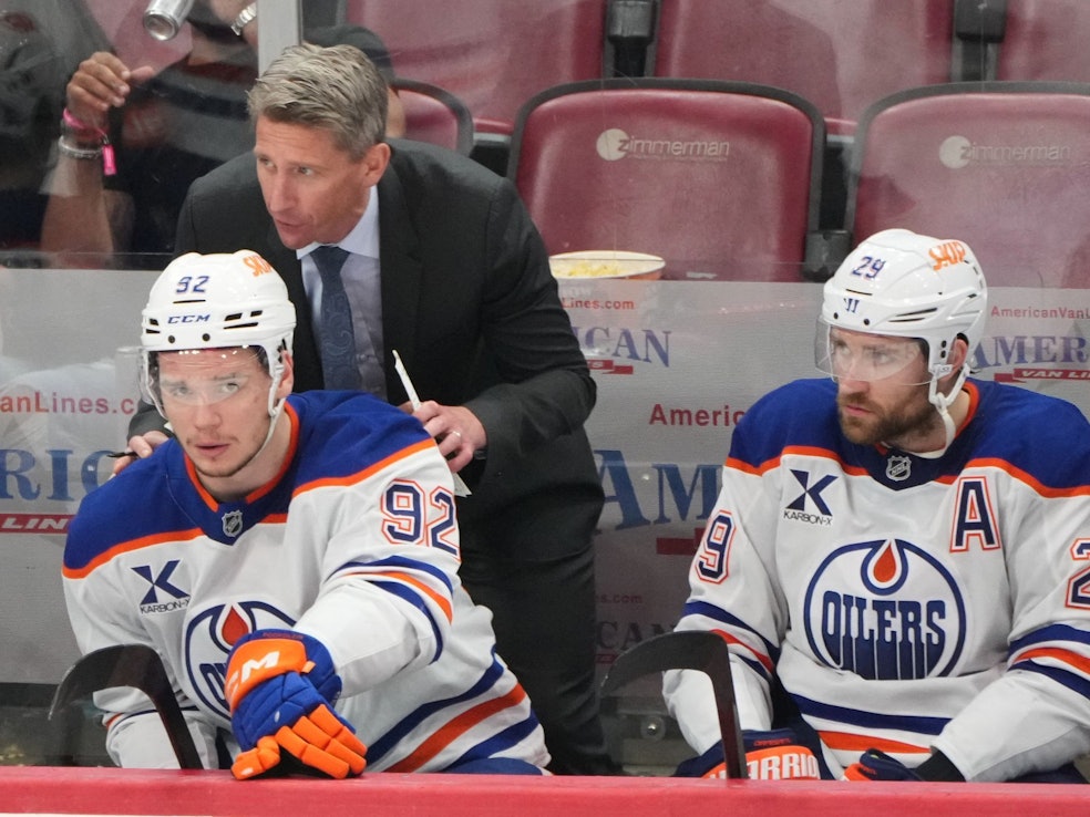 Kris Knoblauch (hinten) und Leon Draisaitl (r)