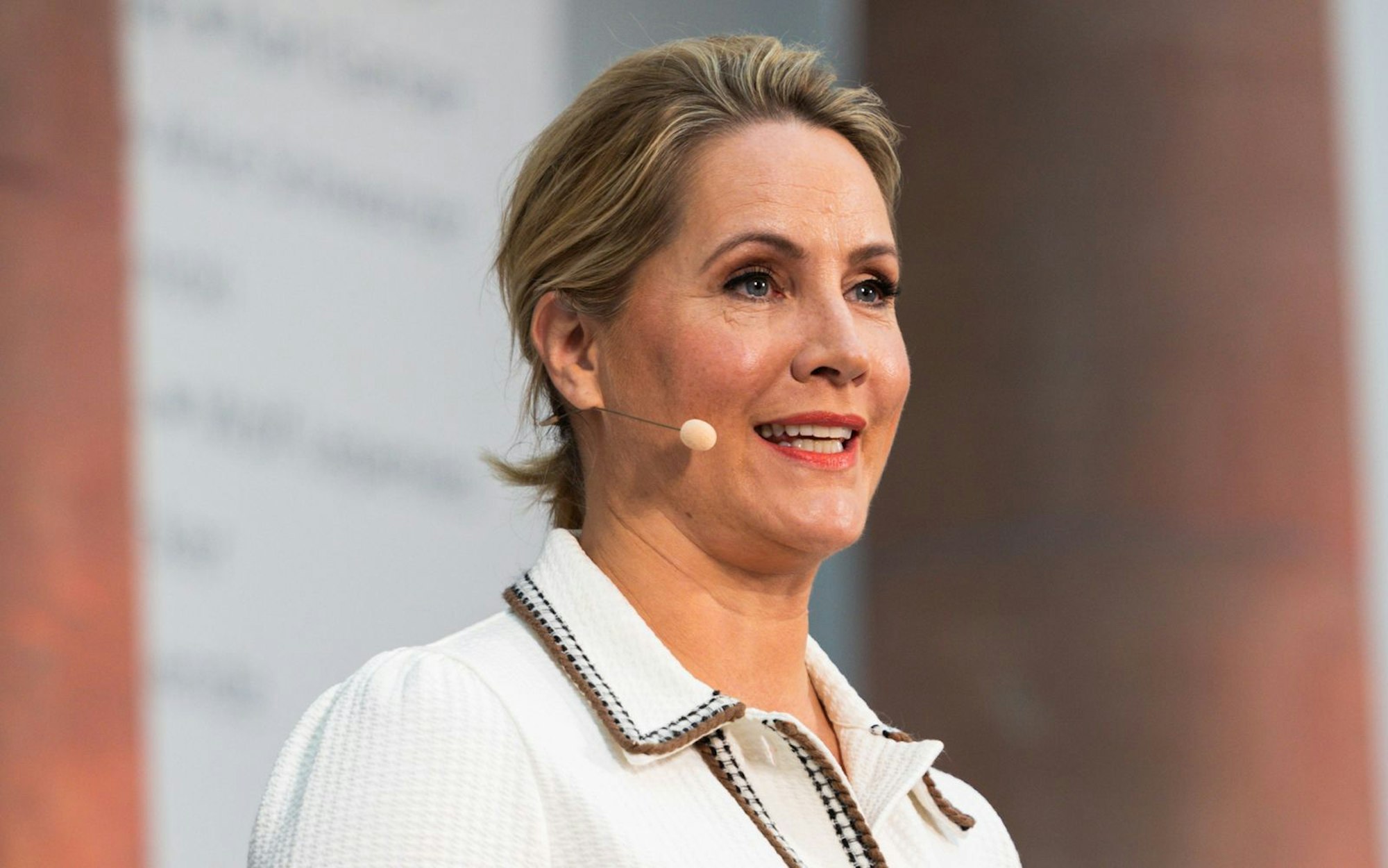 Judith Rakers hat im Podcast „Baborie & Rakers - Was war los gewesen?“ mit Ariana Baborie über den ESC gesprochen - und Kritik an den deutschen Fans geübt. (Bild: 2025 Getty Images/Mathis Wienand)