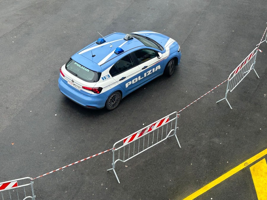ILLUSTRATION - Auto der italienischen Polizei