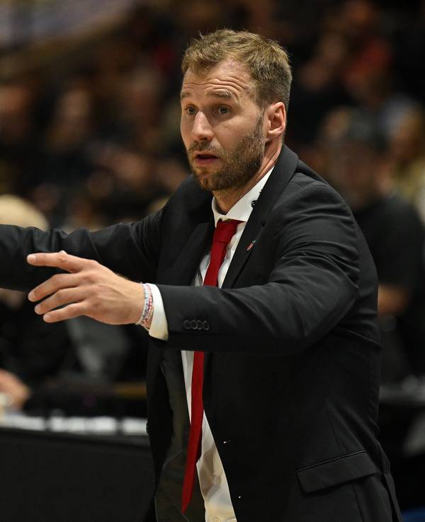 Anton Gavel