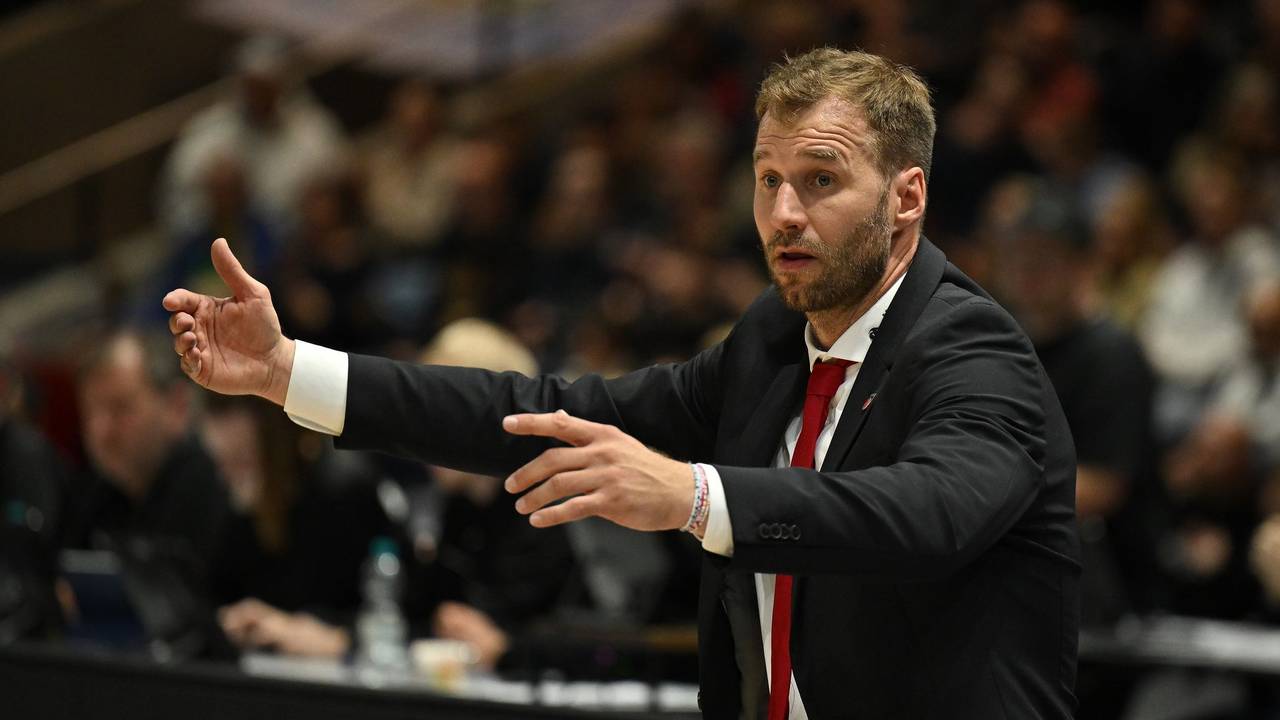 Anton Gavel