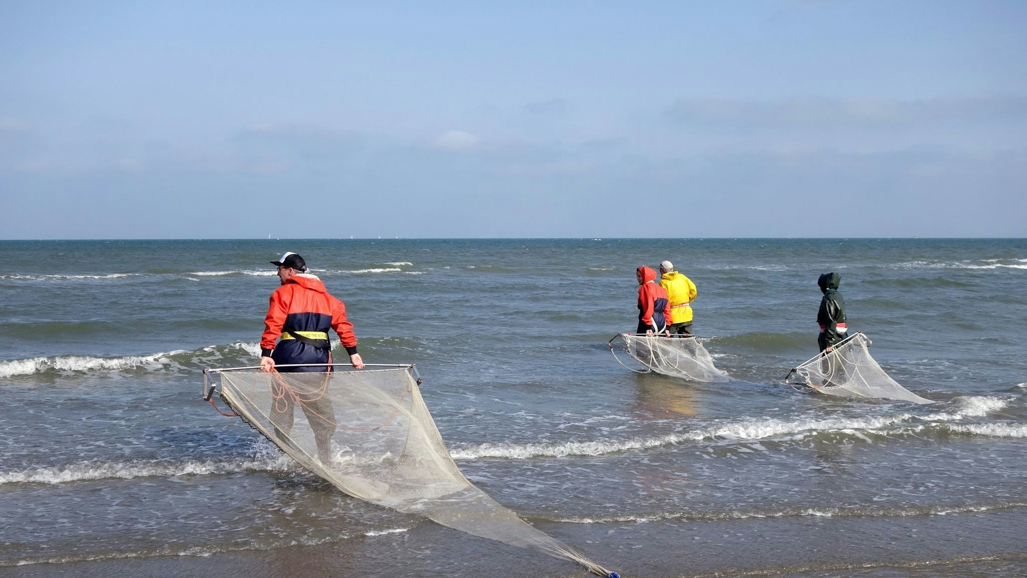 Krabbenfischer in Oostduinkerke