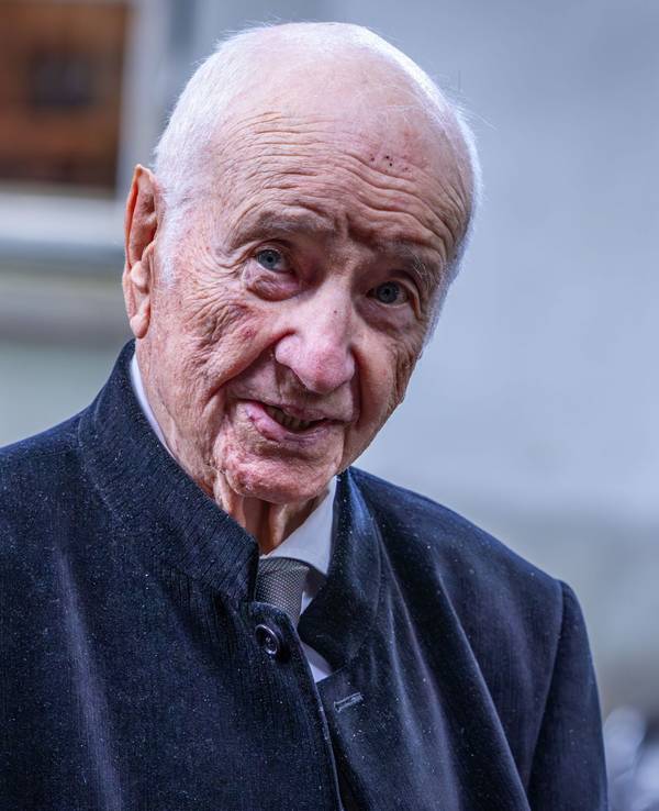 Armin Mueller-Stahl