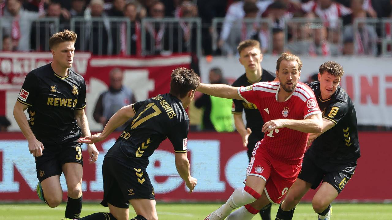 Eric Martel im Zweikampf mit Harry Kane.