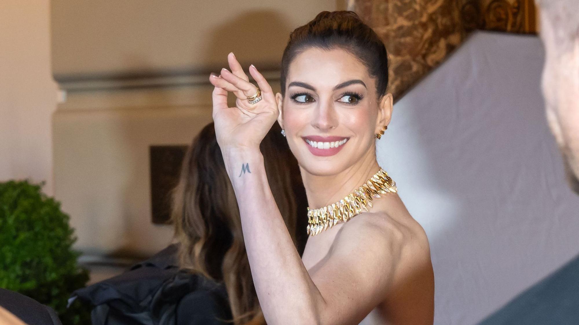 Anne Hathaway