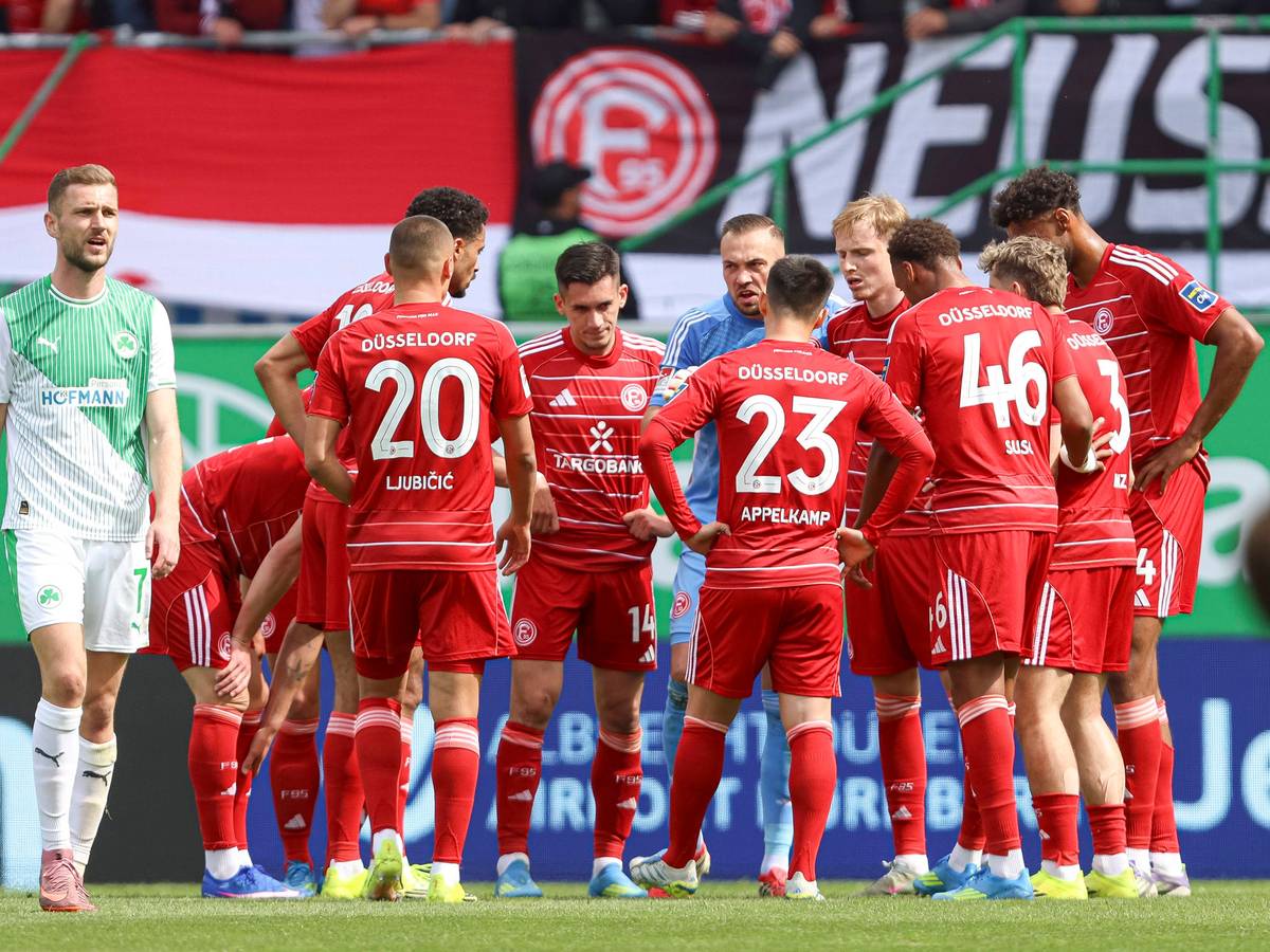 Spielerkreis bei Fortuna Düsseldorf.