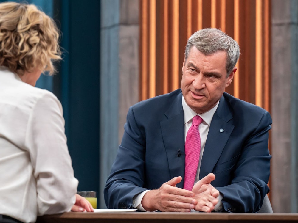 Markus Söder gab sich bei „Caren Miosga“ betont staatsmännisch. (Bild: ARD / Thomas Ernst )
