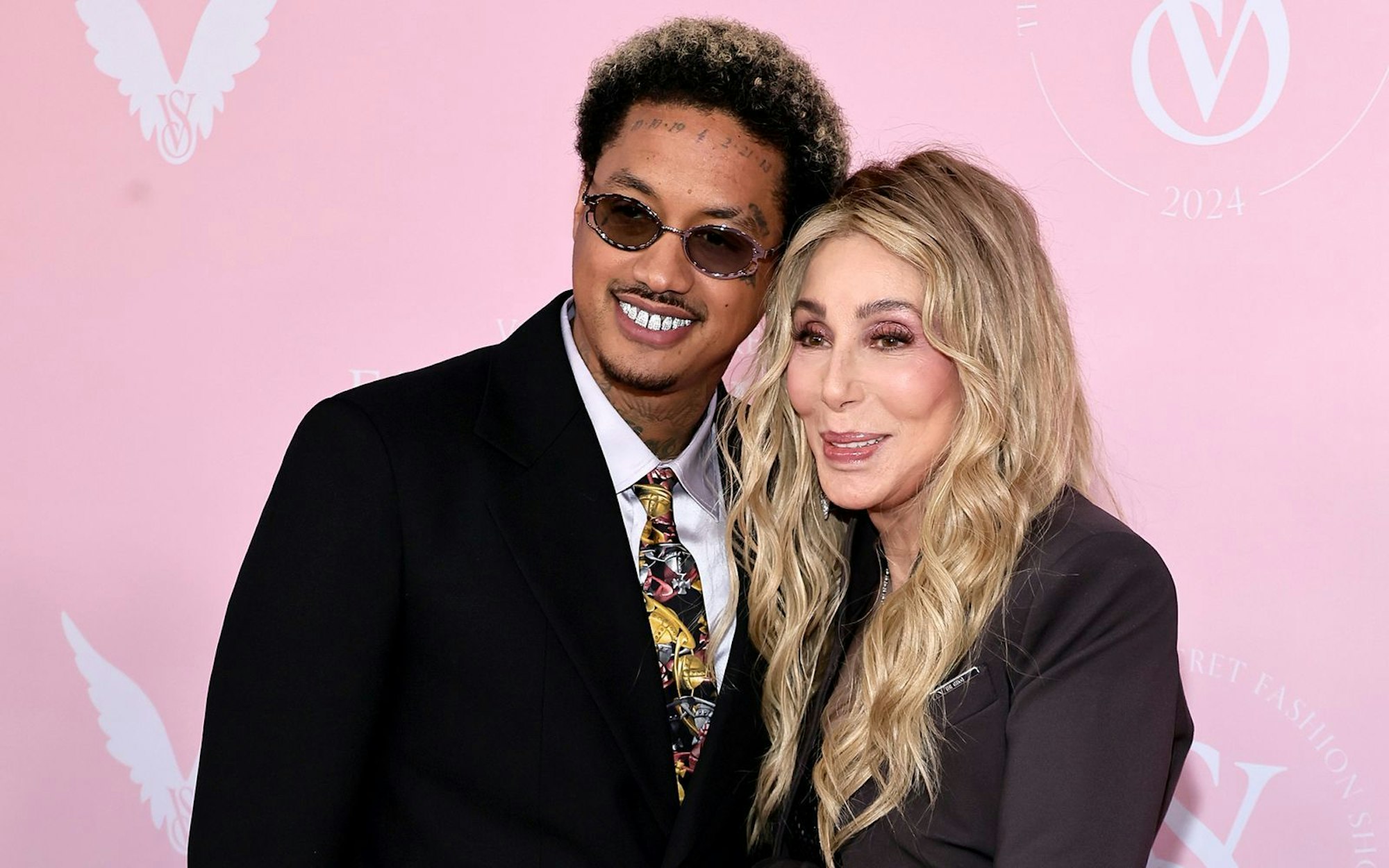 Seit 2022 ist Cher mit dem Musikmanager Alexander Edwards liiert. (Bild: Theo Wargo/Getty Images)