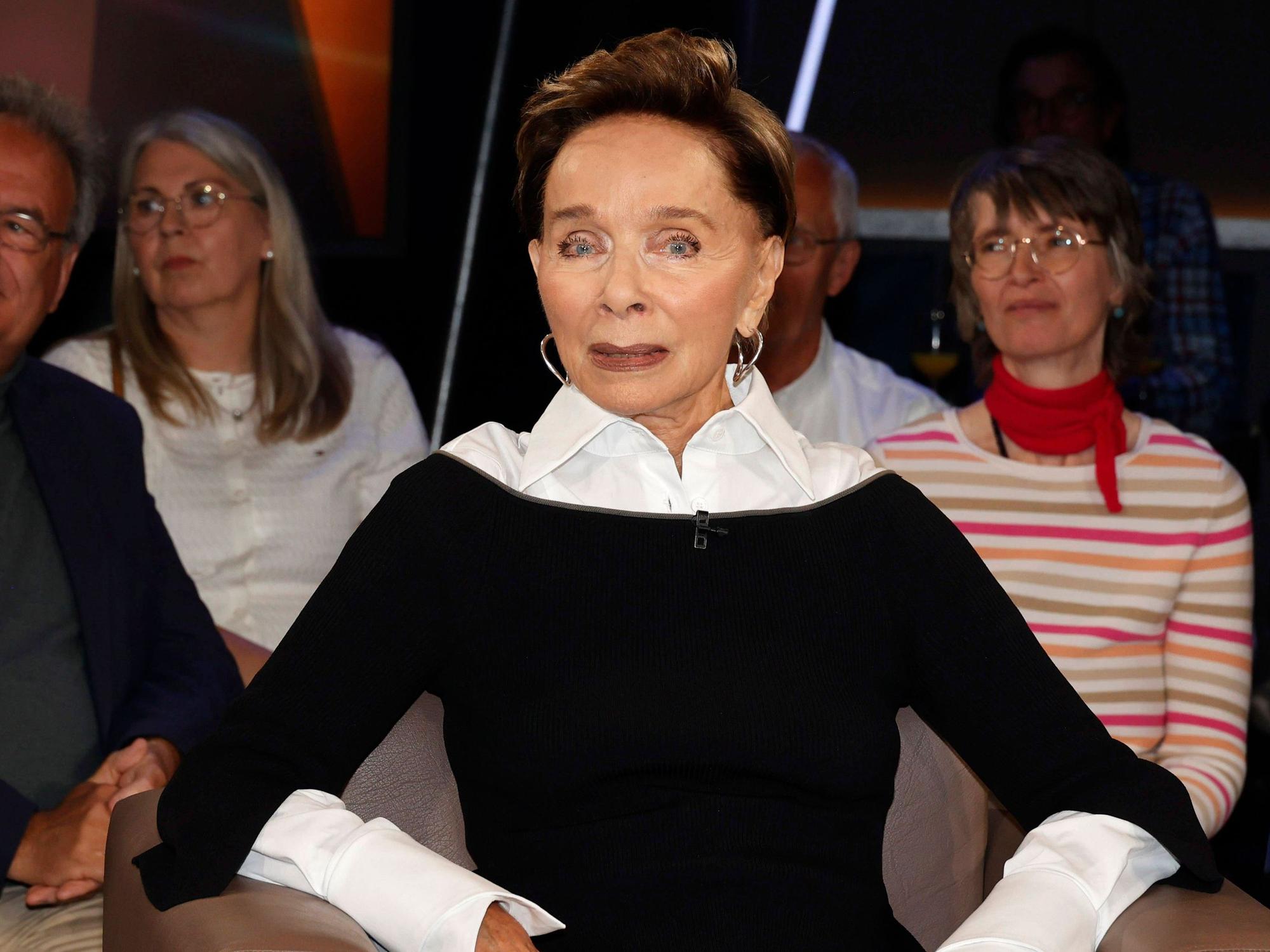Monika Peitsch bei der Aufzeichnung der „NDR Talk Show“ im NDR-Fernsehstudio Lokstedt.