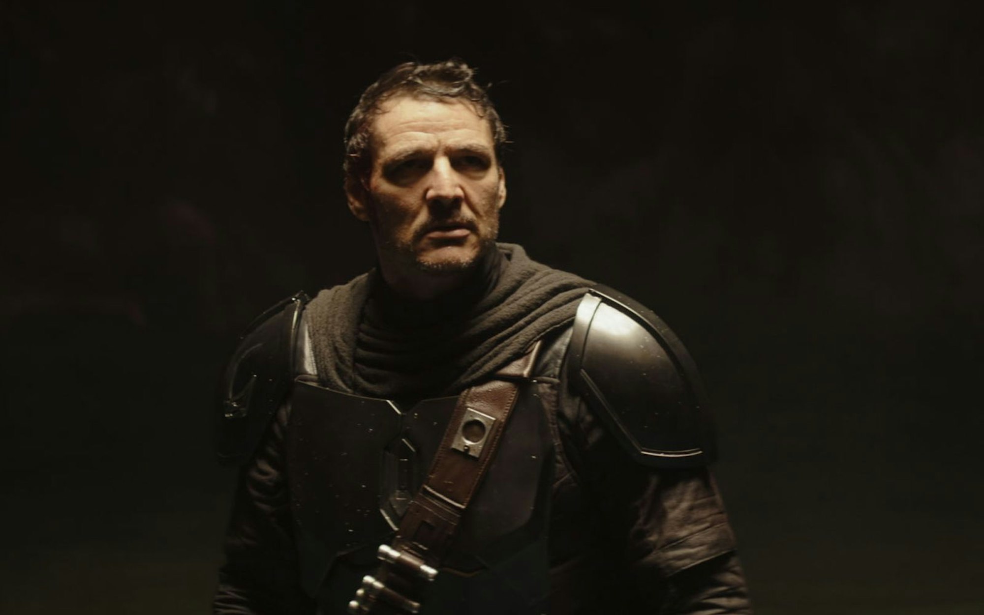 Pedro Pascal zeigt sein Gesicht als Mandalorianer nur selten. (Bild: 2025 Lucasfilm Ltd./Disney)