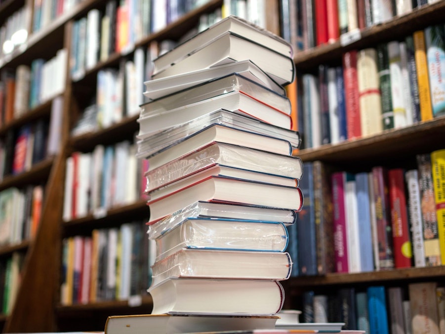 Bücherstapel
