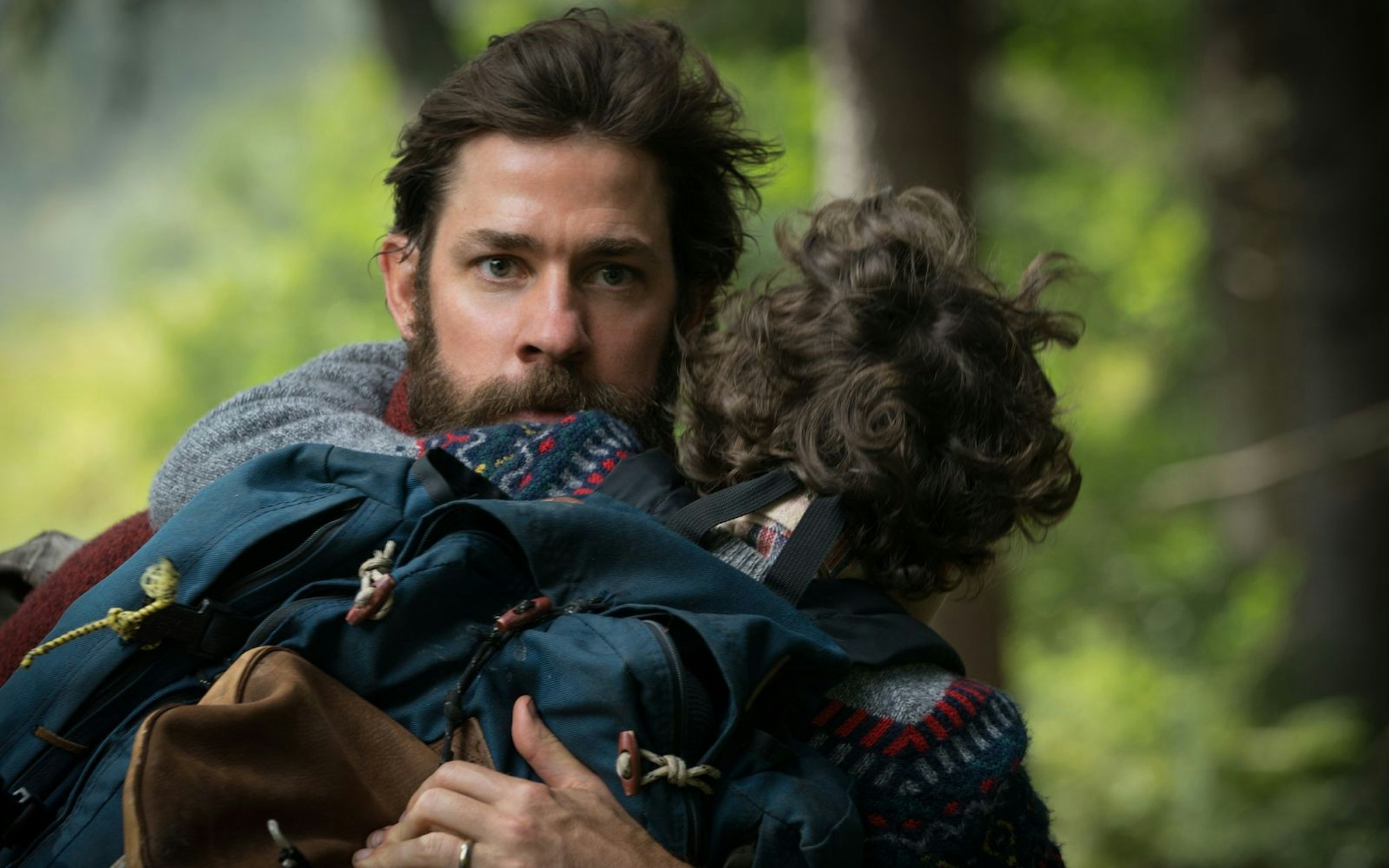 Der kleinste Laut bringt tödliche Aliens auf den Plan: In „A Quiet Place“ spielte John Krasinski nicht nur die Hauptrolle, er führte bei dem hochgelobten Horror-Thriller auch Regie. (Bild: 2018 Paramount Pictures)