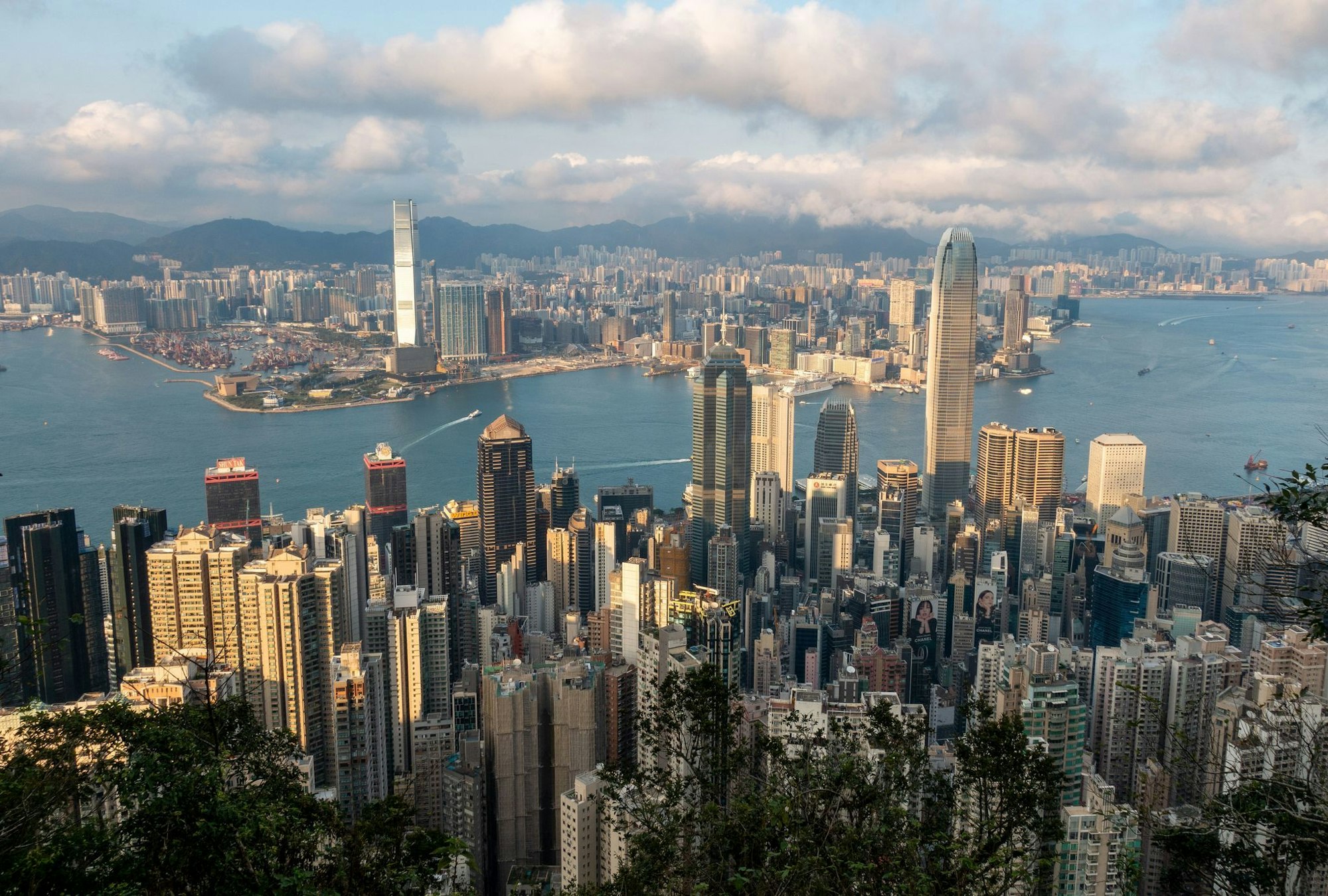 Ausblick auf Hongkong von den Höhen um den Victoria Peak