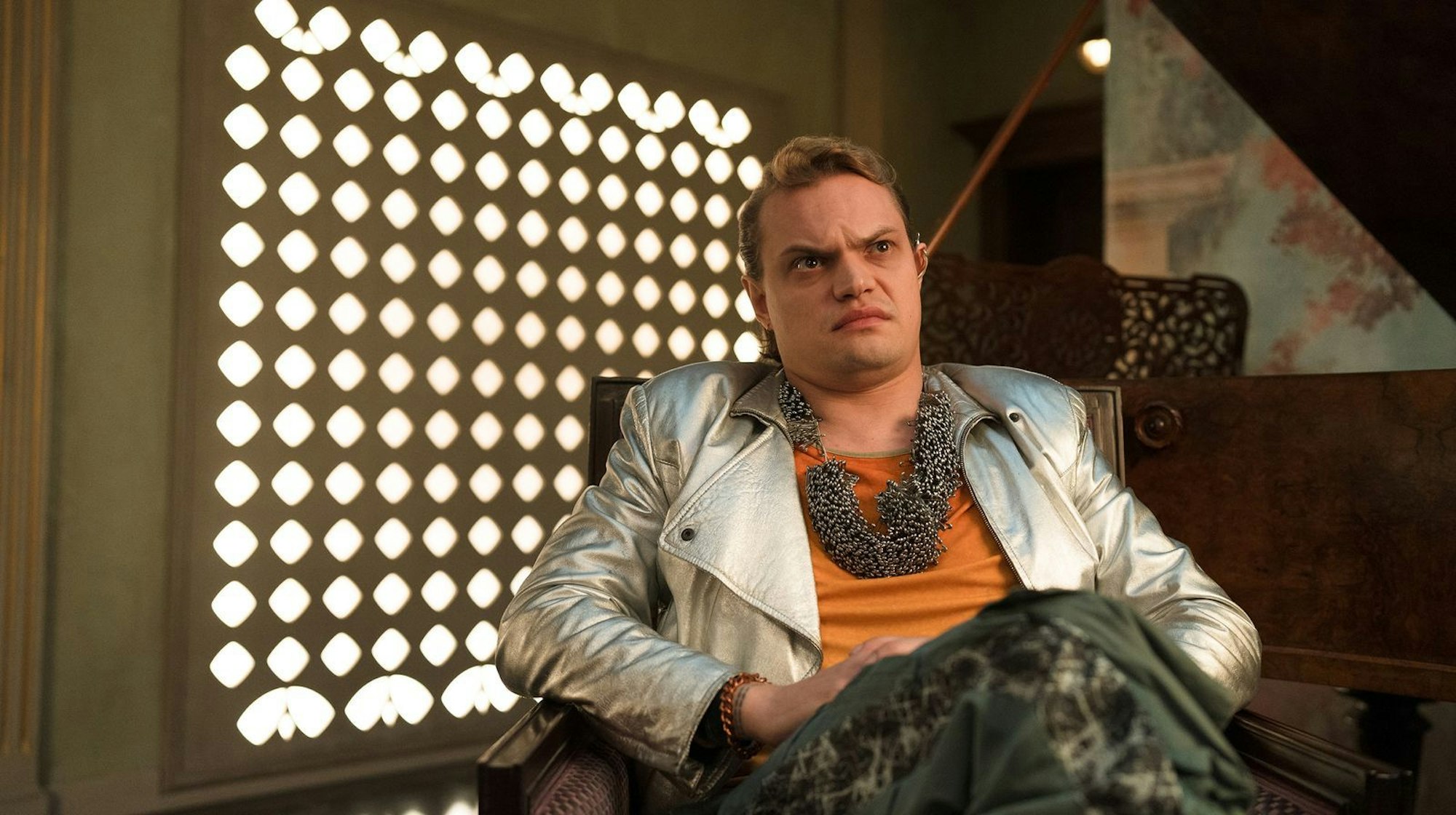 Wilson Gonzales Ochsenknecht ist in „Stardust Hotel“ in einer Gastrolle zu sehen. (Bild: SWR/Christine Schroeder,)