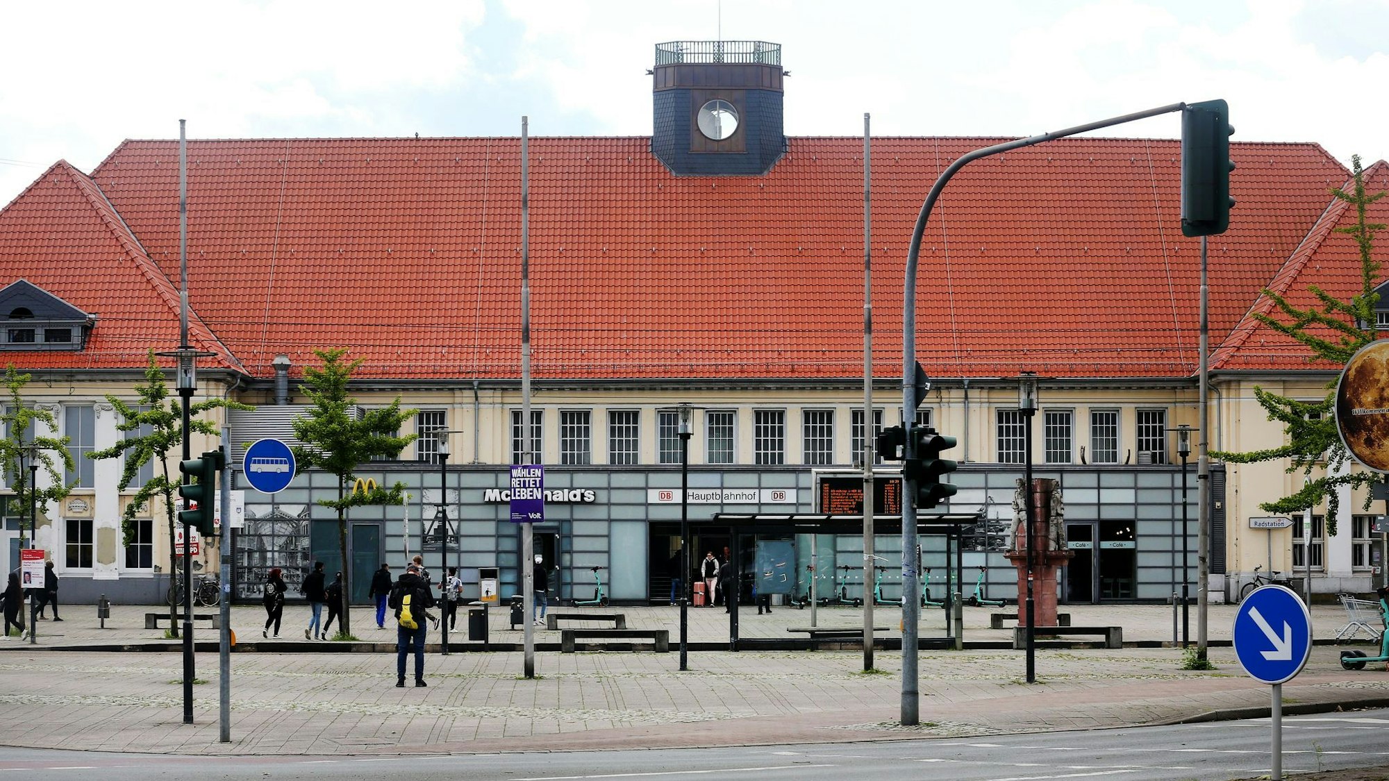 Hbf Wanne-Eickel - Hauptbahnhof Herne-Wanne-Eickel