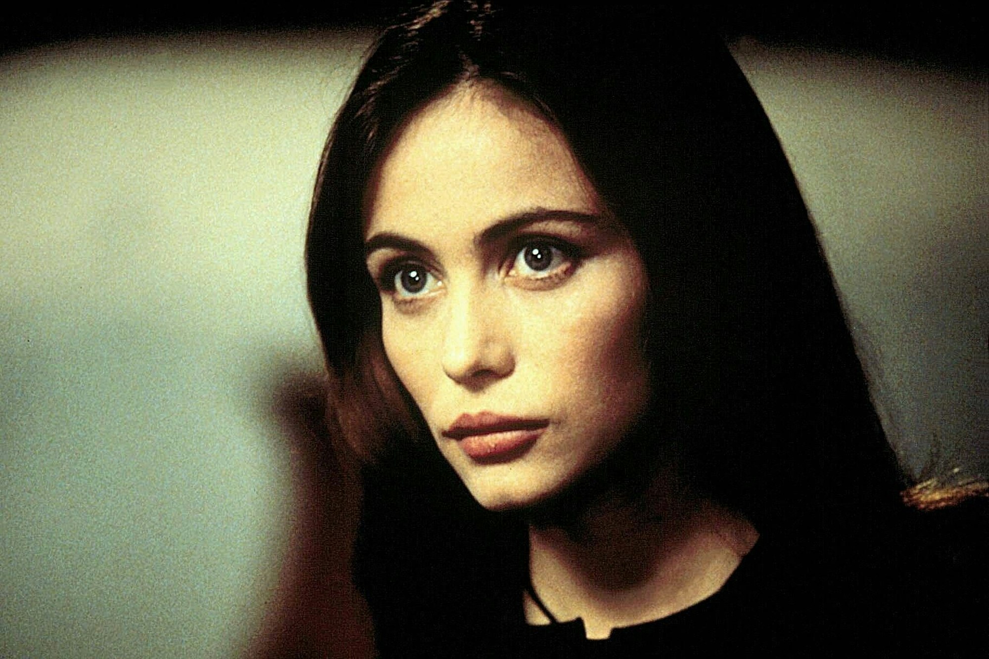 Emmanuelle Béart als Claire Phelps in Misson Impossible (1996).imago images/Mary Evans