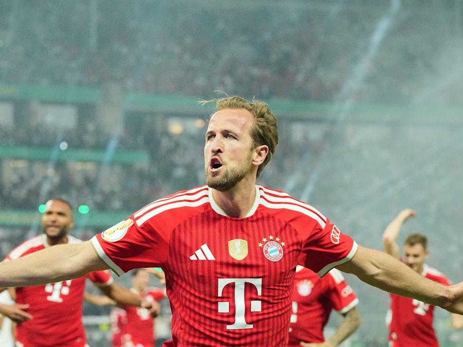 Harry Kane jubelt über sein Führungstor.