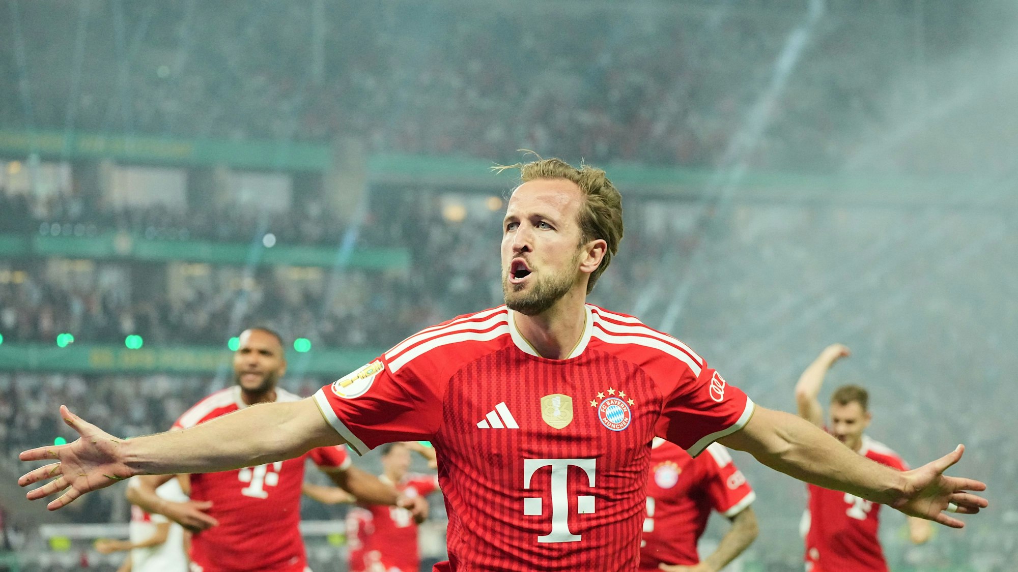 Harry Kane jubelt über sein Führungstor.