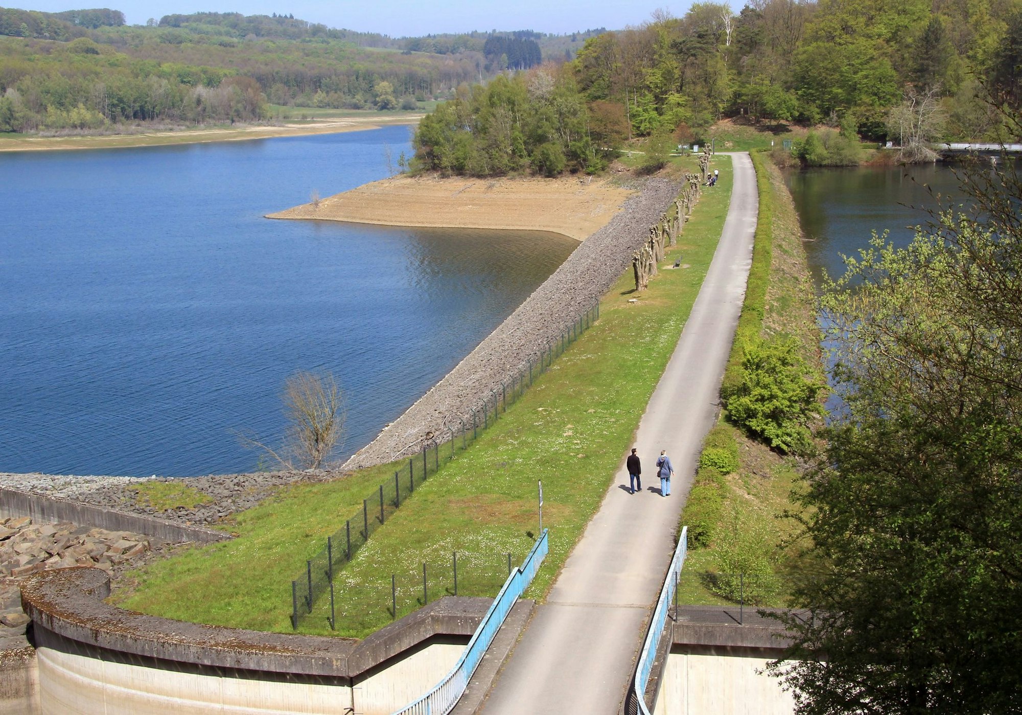 Damm an der Großen Dhünn-Talsperre
