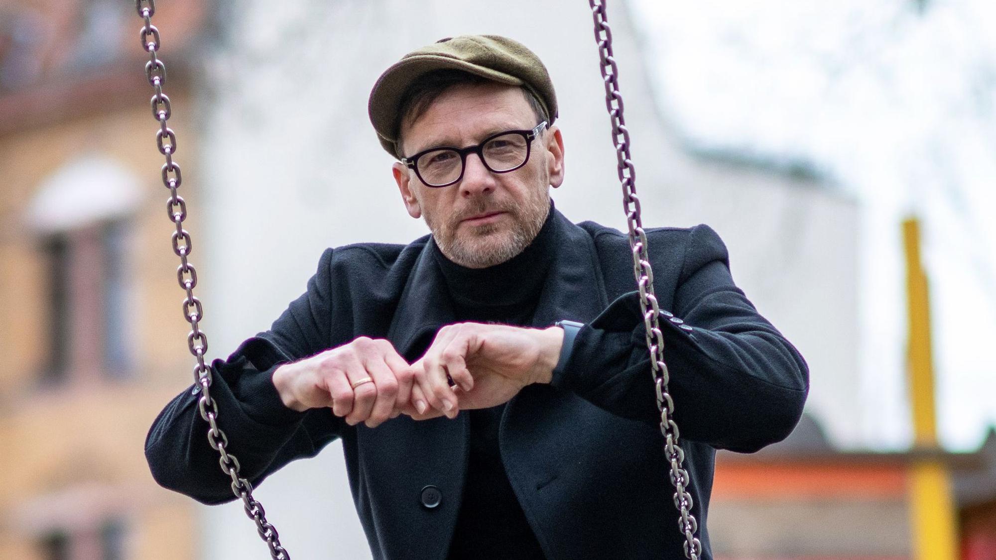 Schauspieler Hendrik Duryn verteidigt die Gen Z