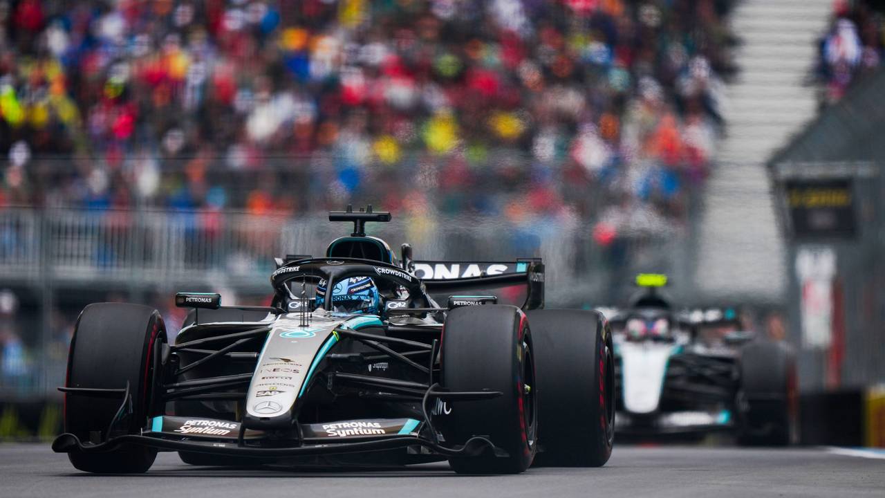 Der britische Mercedes-Fahrer George Russell in Aktion.