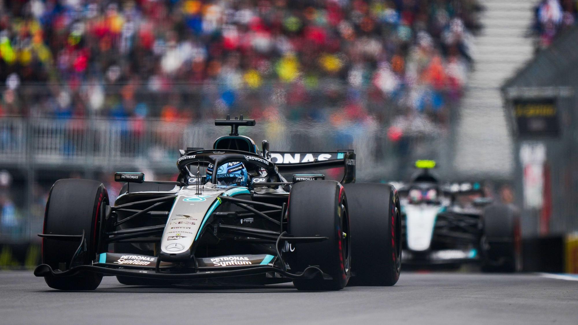 Der britische Mercedes-Fahrer George Russell in Aktion.