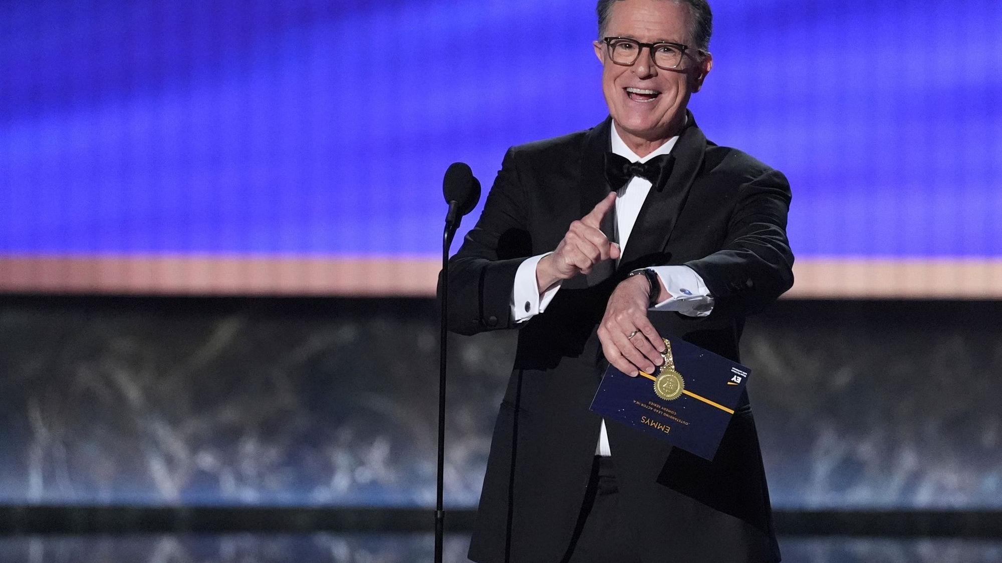 Stephen Colbert 2025 bei den 77. Emmy Awards