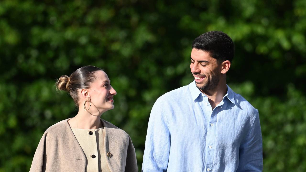 Saisonabschluss in der Kölner Flora mit Cenk und Hira Özkacar.