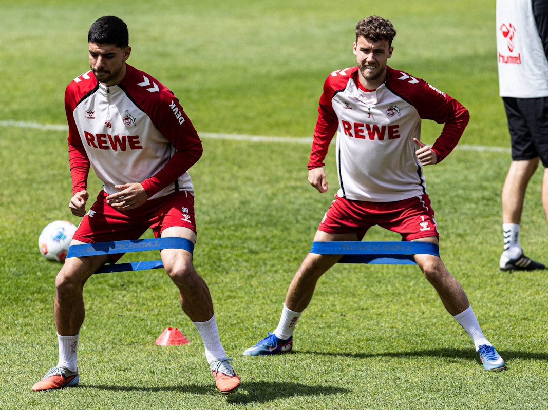 Luca Waldschmidt und Cenk Özkacar beim Training am Geißbockheim mit dem 1. FC Köln.