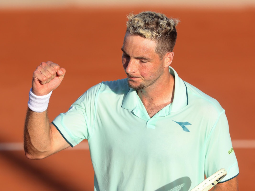 Jan-Lennard Struff jubelt nach seinem Sieg.