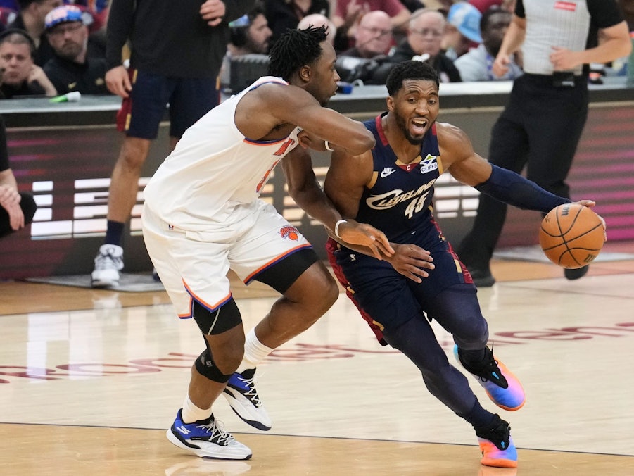 Cleveland Cavaliers - New York Knicks