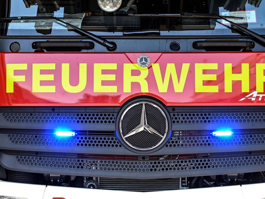 Feuerwehrfahrzeug - Symbolbild