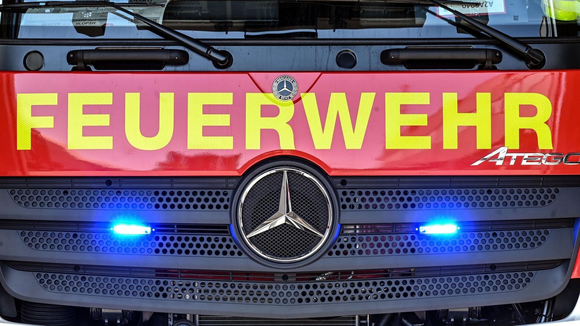 Feuerwehrfahrzeug - Symbolbild