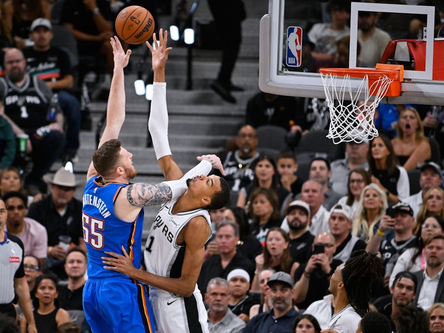 San Antonio Spurs - Oklahoma City Thunder