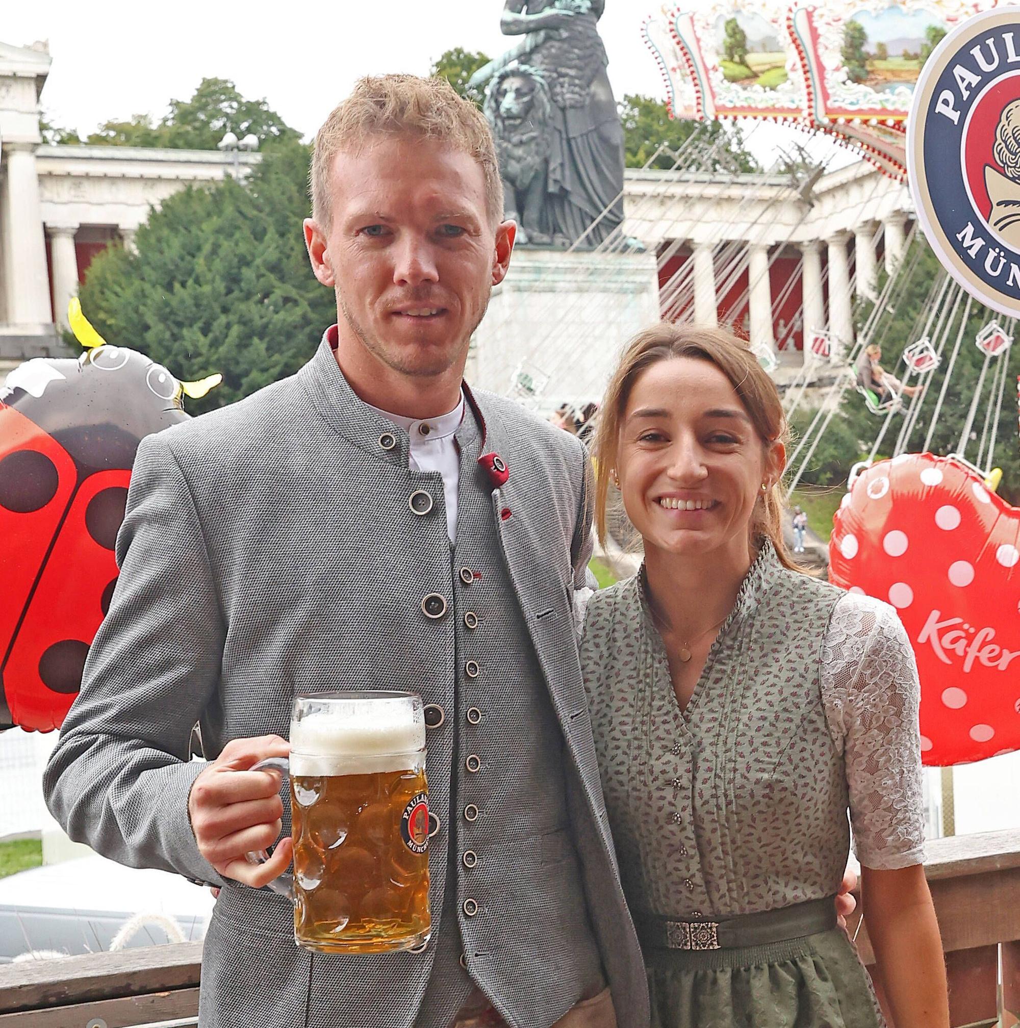 Julian Nagelsmann und Lena Wurzenberger auf dem Oktoberfest.