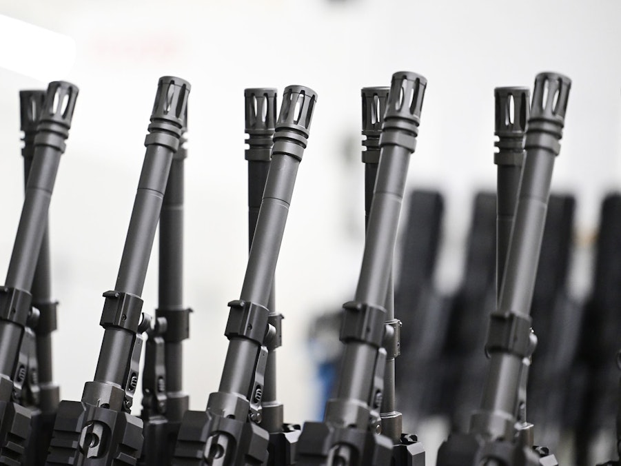 Gewehr an Gewehr